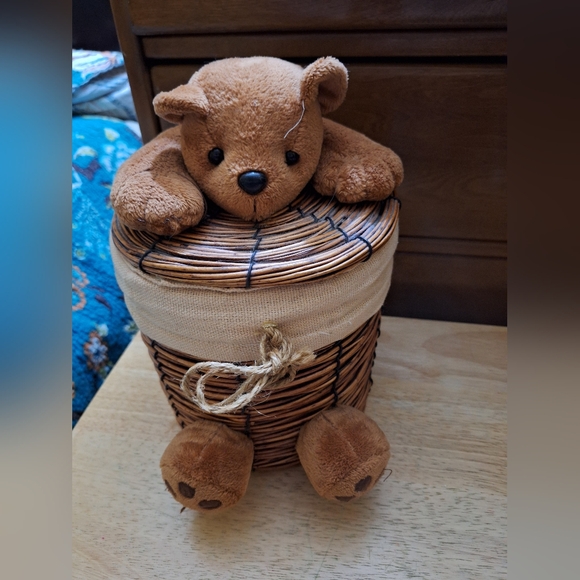 Vintage Other - Vintage Teddy Bear Wicker Basket Decor